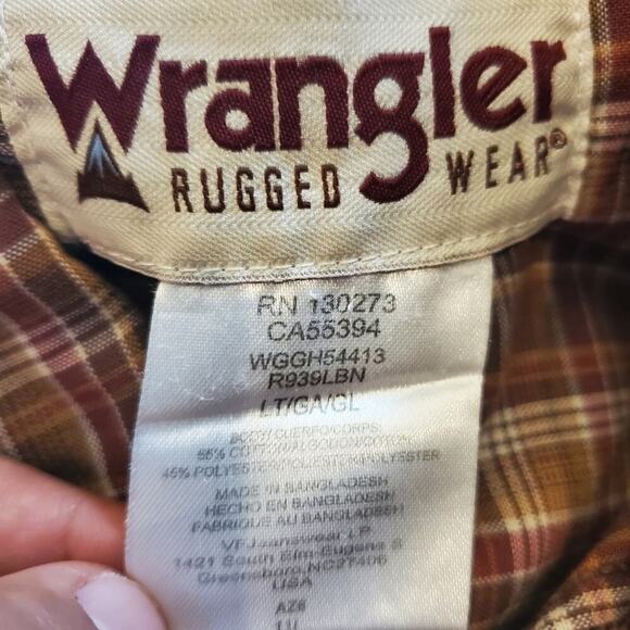 Wrangler rugged wear brown white and red button down men's large shirt - Picture 5 of 6